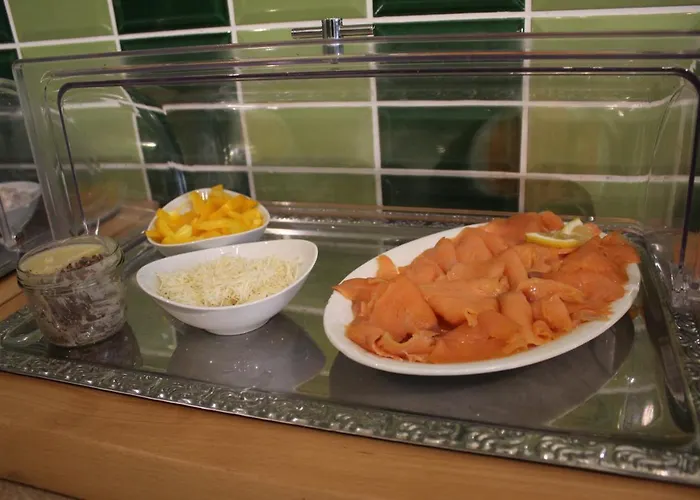 מלון Miriquidi Inklusive 2*